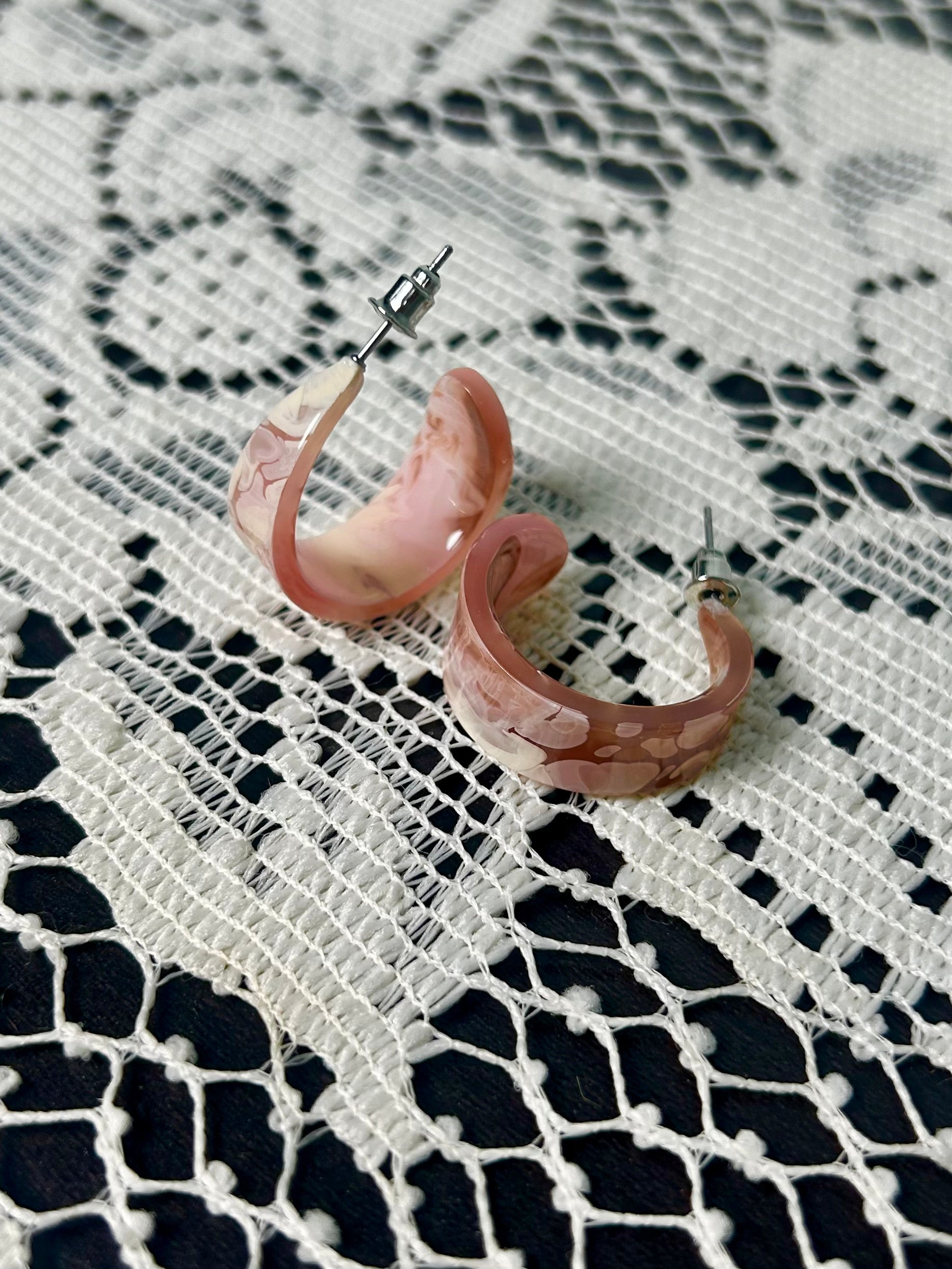 Resin hoops