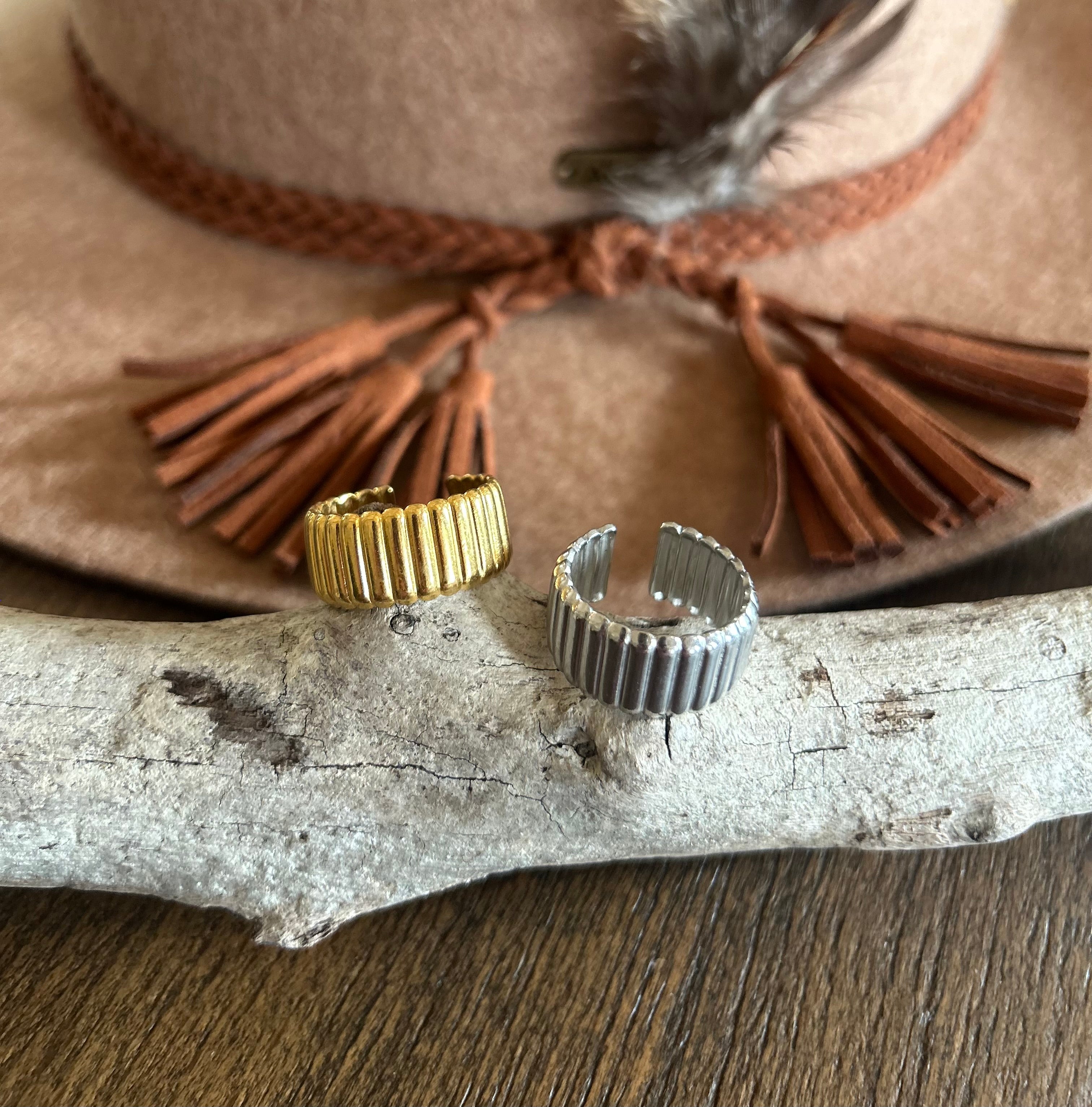 Chunky Bar Ring