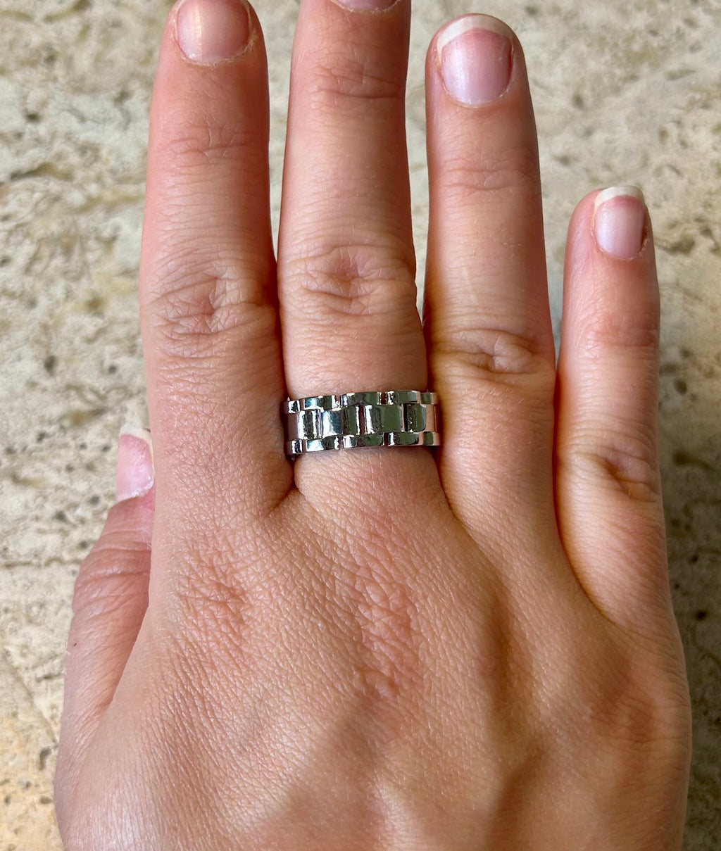 Silver Link ring